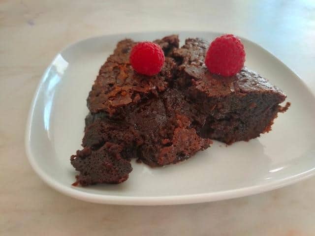 Шоколадный влажный пирог